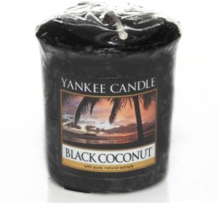 Vonná svíčka Yankee Candle Black coconut Votivní 49g